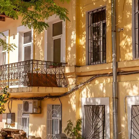 Uspenska Near Sea And Center Of City Апартаменти *